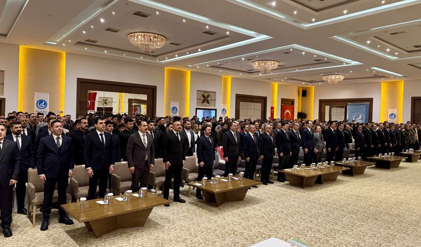 Kırşehir'de Ülkü Ocakları Eğitim ve Kültür Vakfınca bilgi yarışması düzenlendi