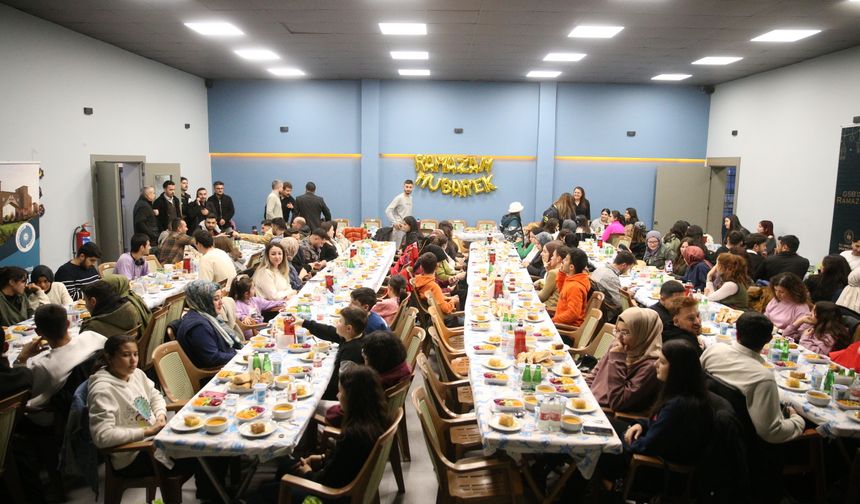 NÖHÜ'de Kampüs İftarları programında öğrencilere 'IBAN kiralama' dolandırıcılığı anlatıldı