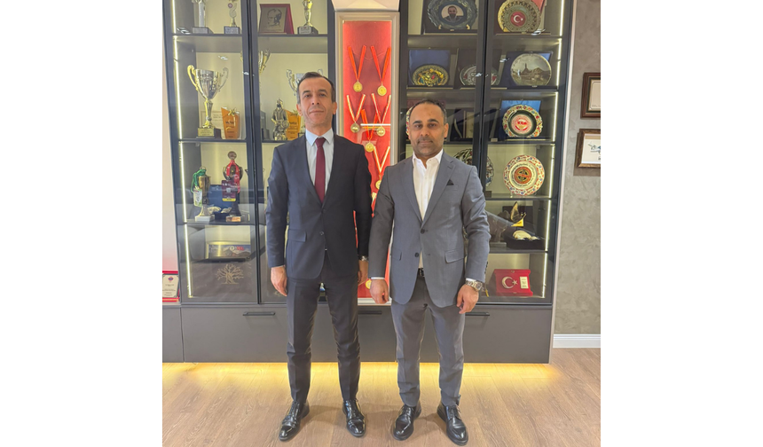 Ahmet Dönmez'den Medya 26 Grup'a ziyaret