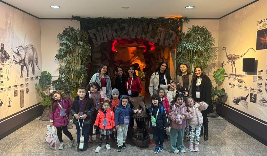 Miniklerden bilime yolculuk