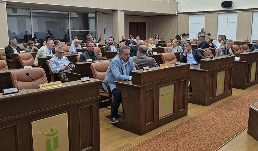 Tepebaşı Belediye Meclisinde Gerginlik: Cihan Ertok’tan 2019 Yılındaki Olaylara Sert Hatırlatma